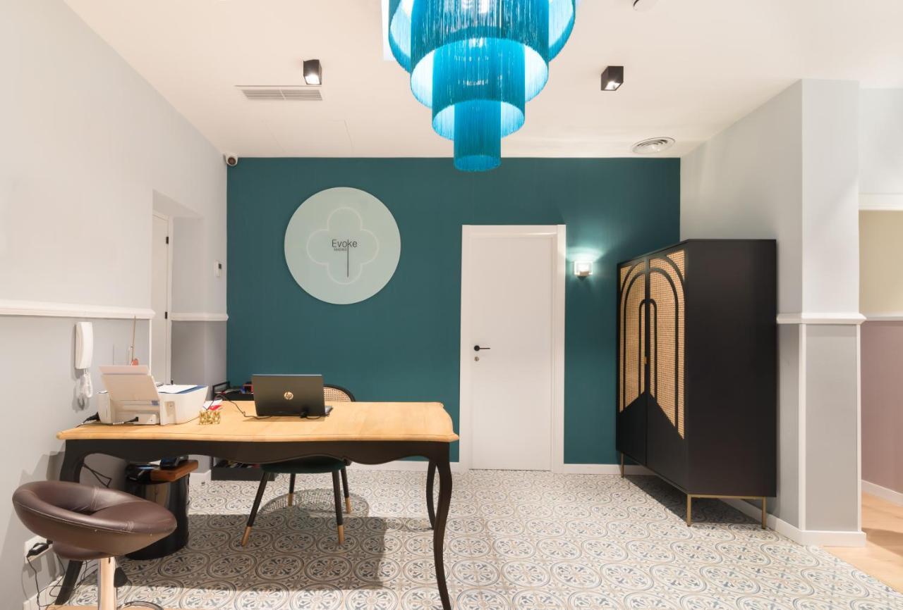 Hostal Evoke Мадрид Экстерьер фото